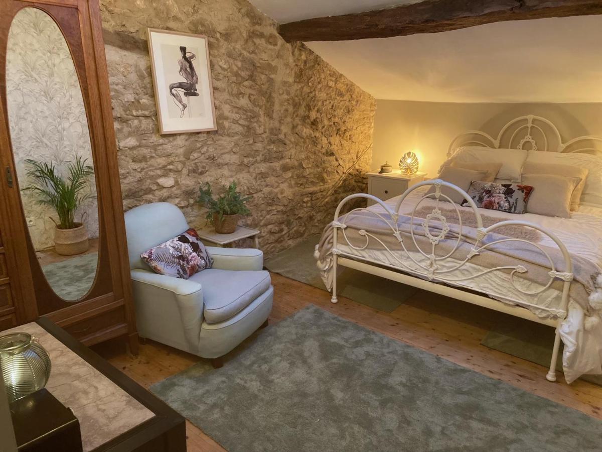 Figtrees Bed & Breakfast Margueron Екстериор снимка